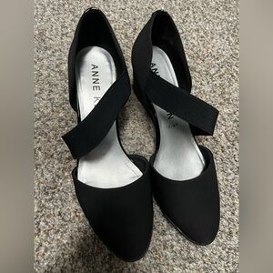 Women’s Anne Klein iflex black wedges